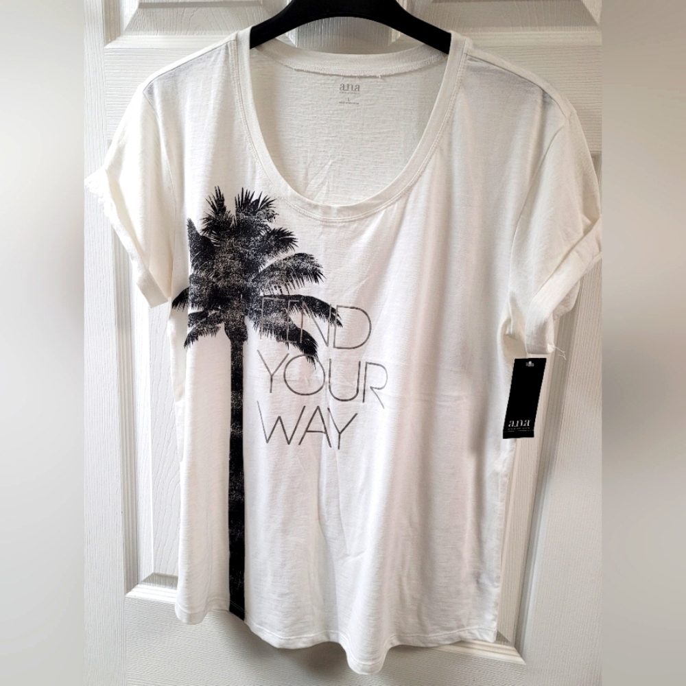 A.N.A White Graphic Women's Top